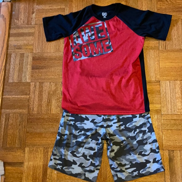 Wonder Nation boys size 10/12 AWESOME camouflage pajama set